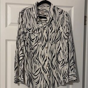 Chico's Black and White Animal Print Shirt. Chico’s size 1